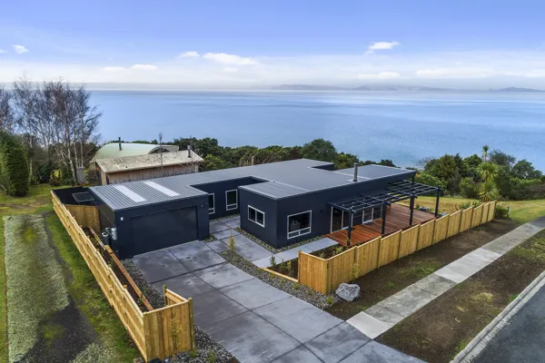 Kuratau, Taupo house image