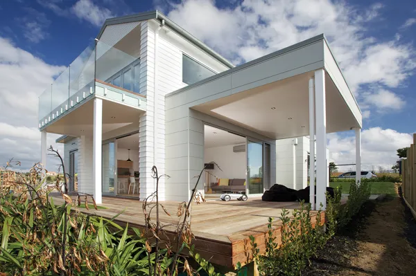Long Bay, North Shore house image