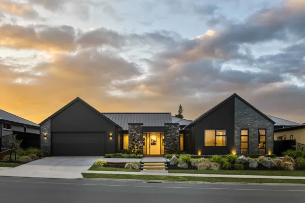 Frontier Estate, Te Awamutu house image