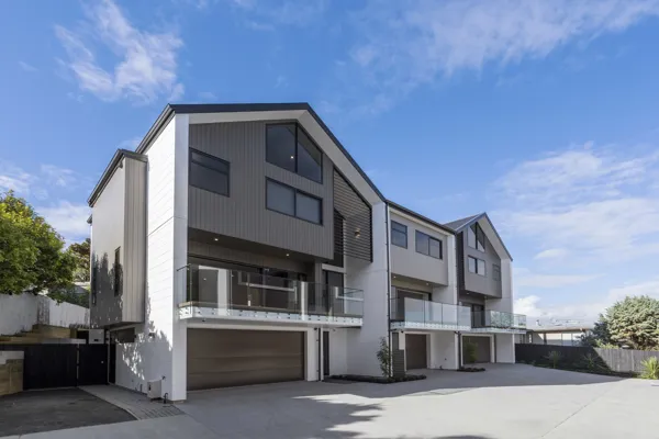 Howick, Auckland house image