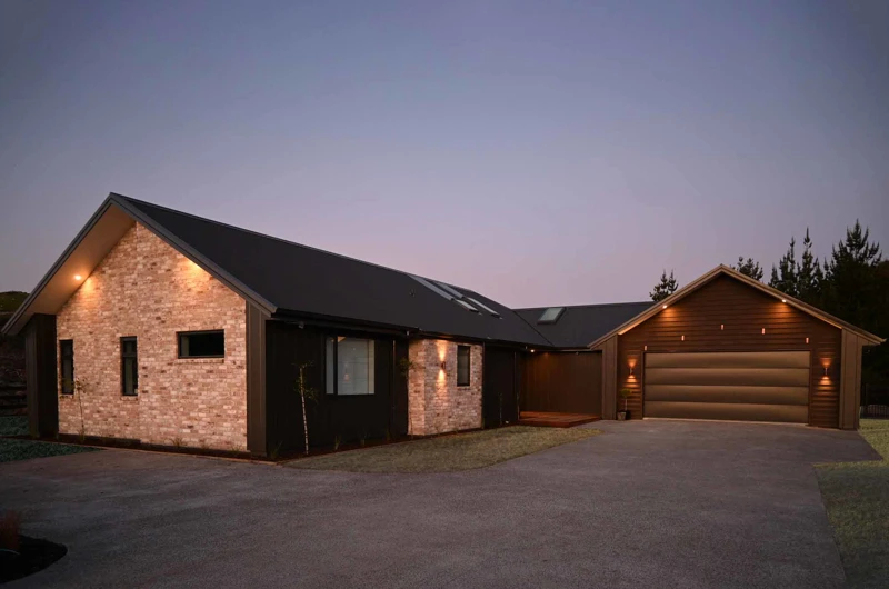 Kinloch, Taupo show home image